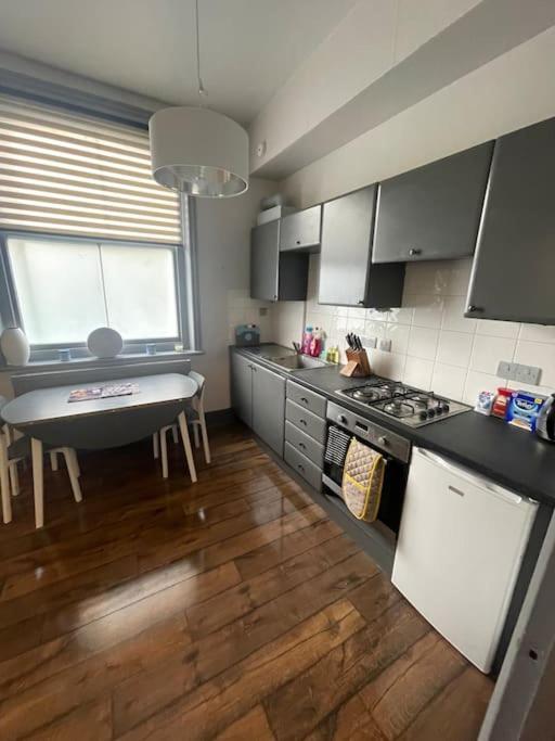 1 Comfortable Studio Apartment Brighton Exterior photo